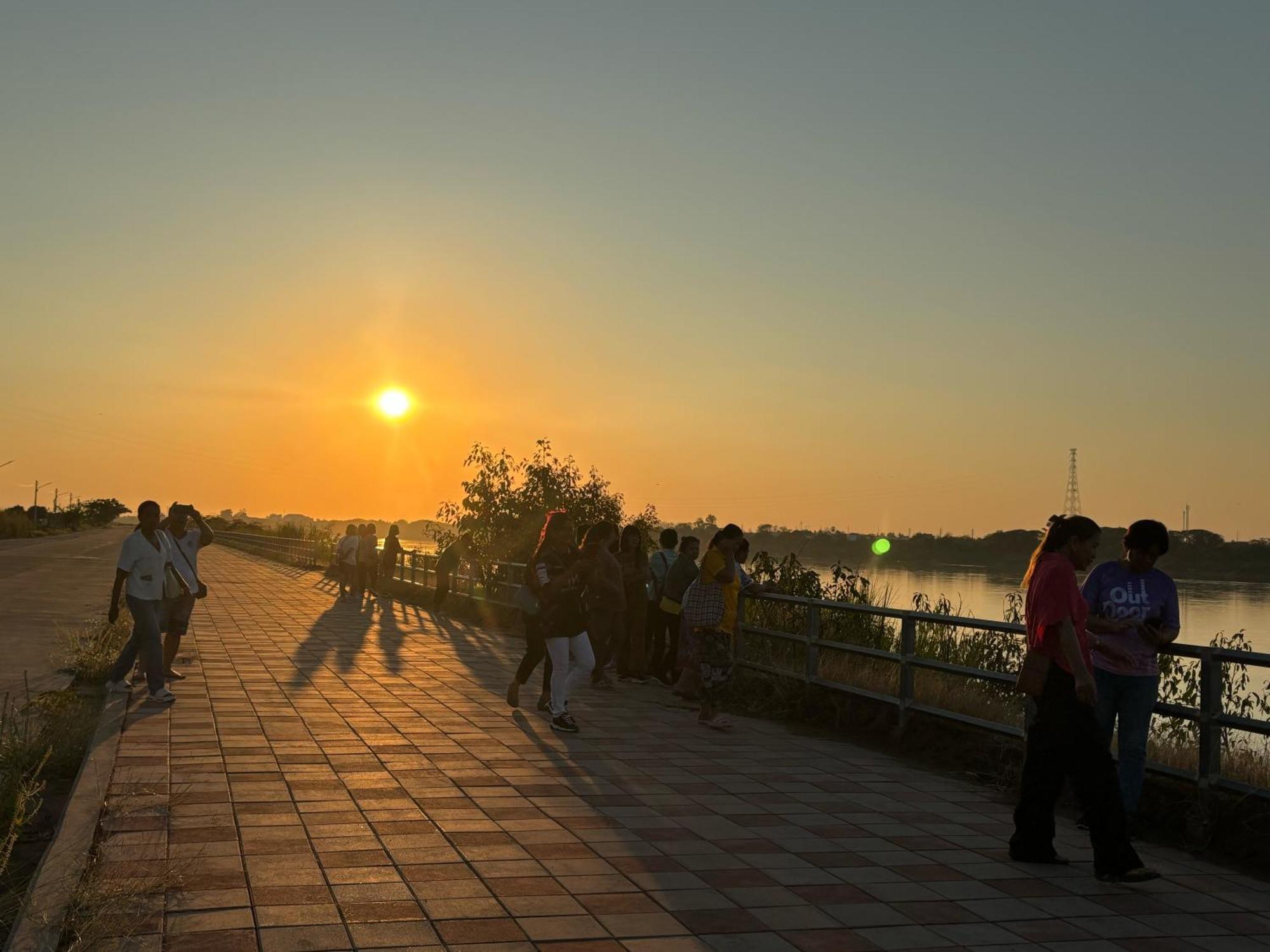 Royal Mekong Riverside Hotel Nong Khai Εξωτερικό φωτογραφία