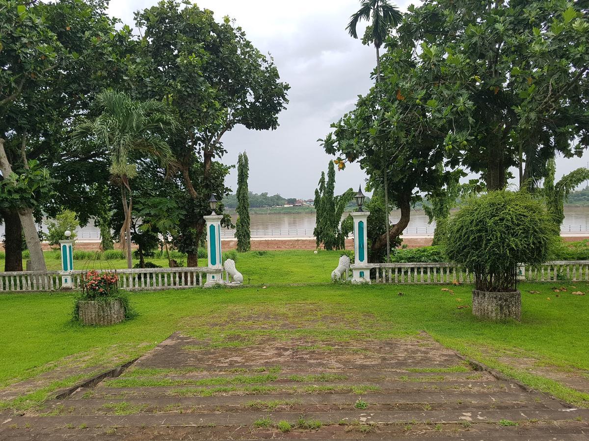 Royal Mekong Riverside Hotel Nong Khai Εξωτερικό φωτογραφία
