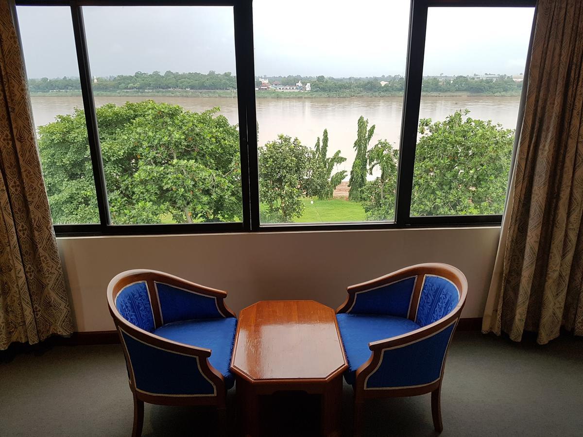 Royal Mekong Riverside Hotel Nong Khai Εξωτερικό φωτογραφία